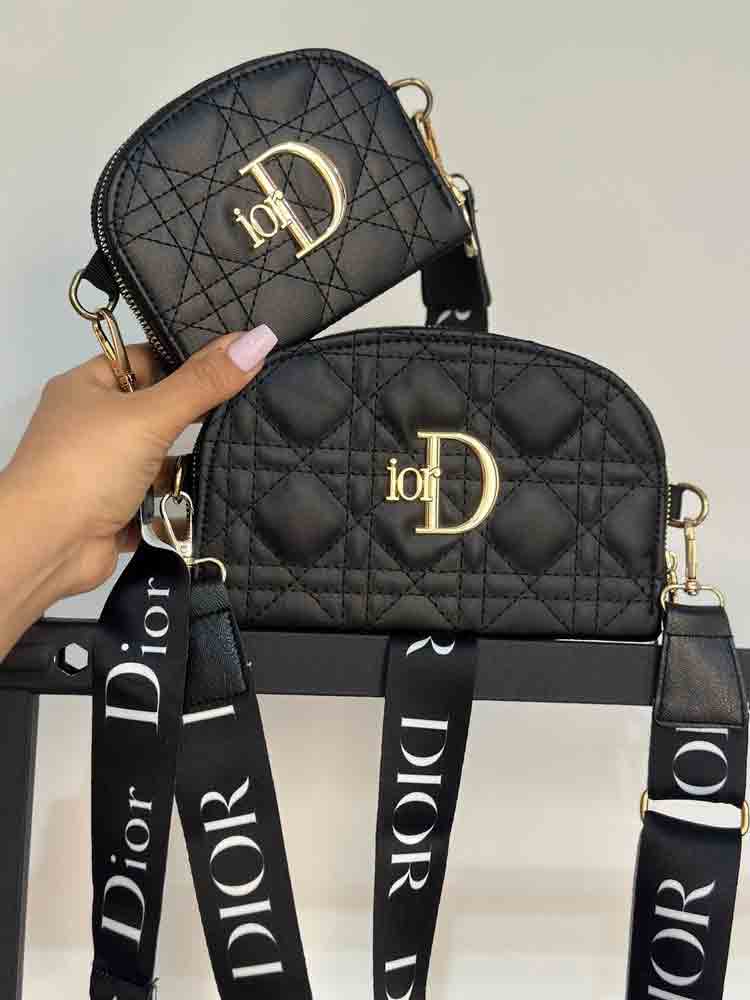 EEF233FD-C48B-4988-9449-6E677FA8C505