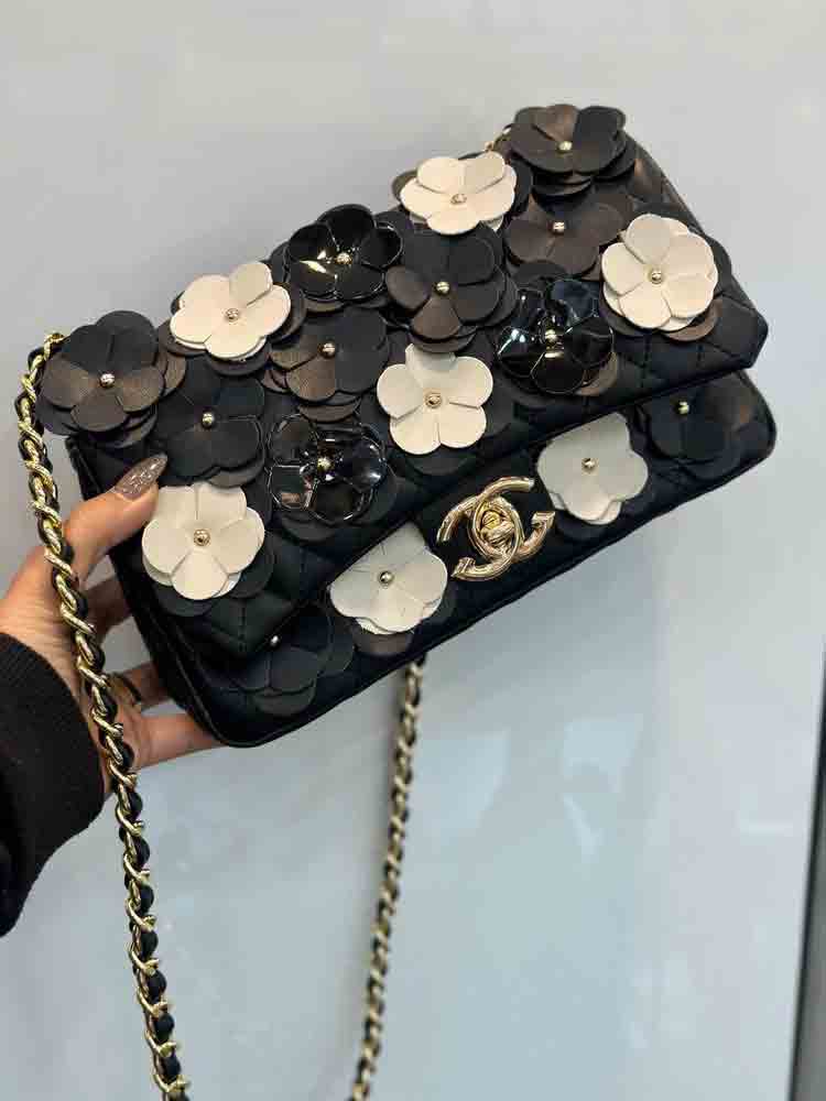 6B3FEAA2-A430-4600-9C22-B339B0C367A0